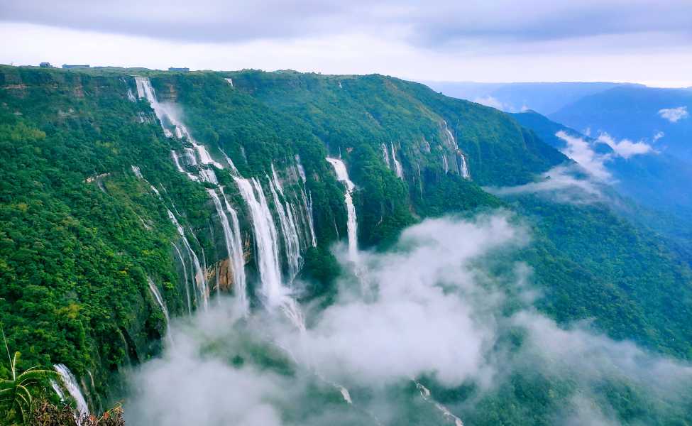 Places to visit in india in may